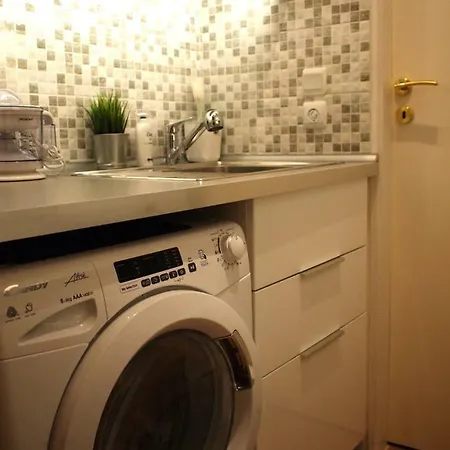 Cosy Flat Posh Quartier Kolonaki