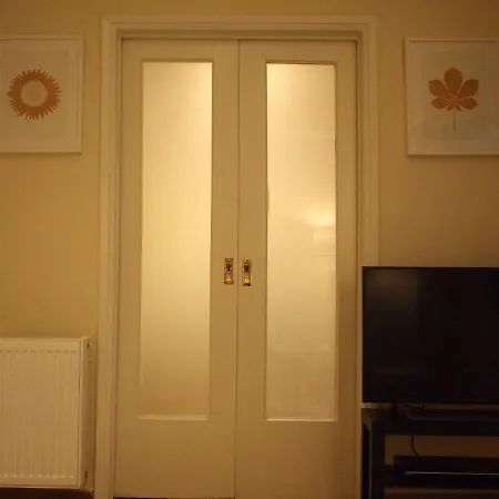 Cosy Flat Posh Quartier Kolonaki * Atény