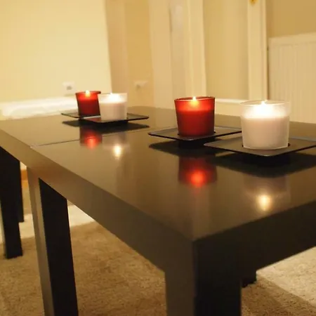 Cosy Flat Posh Quartier Kolonaki *