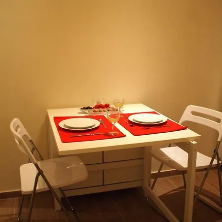 Cosy Flat Posh Quartier Kolonaki